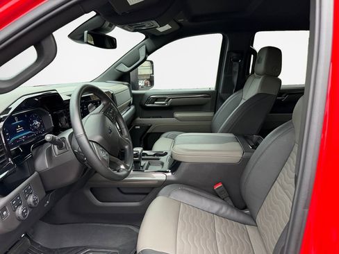 Used 2024 Chevrolet Silverado 1500 ZR2 w/ ZR2 Bison Edition AWD/4WD image 12