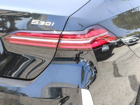 Used 2026 BMW 530i RWD image 6