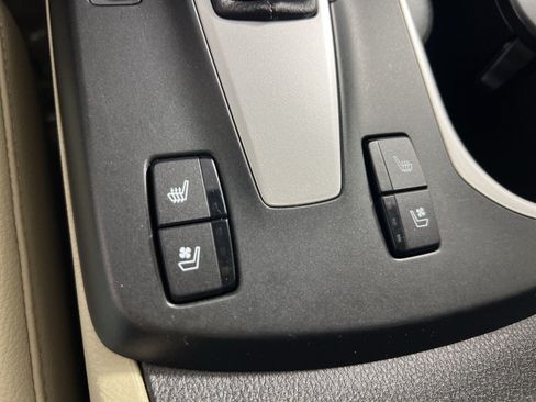 Used 2017 Acura RDX AWD w/ Advance Package image 34