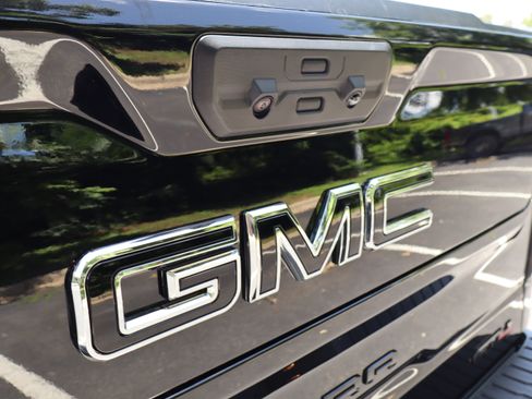 Used 2026 GMC Sierra 1500 AT4 w/ AT4 Premium Package AWD/4WD image 51
