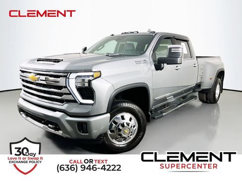 Used 2025 Chevrolet Silverado 3500 High Country w/ High Country Premium Package AWD/4WD image 1