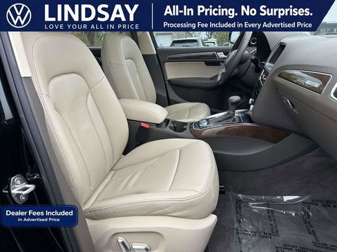 Used 2017 Audi Q5 2.0T Premium Plus w/ Technology Package AWD/4WD image 12