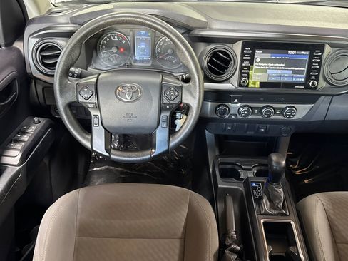 Used 2020 Toyota Tacoma SR AWD/4WD image 30