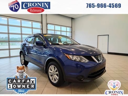 Used 2019 Nissan Rogue Sport S w/ Appearance Package AWD/4WD image 1