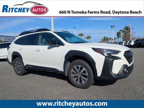 Used 2023 Subaru Outback Premium image 1
