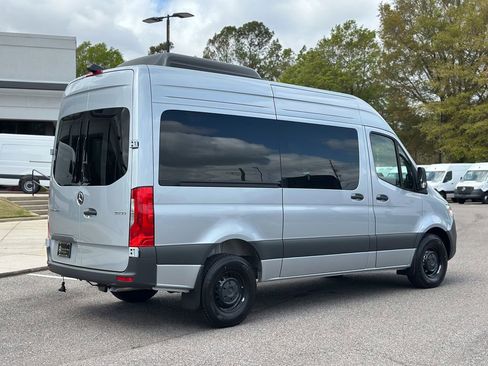 New 2025 Mercedes-Benz Sprinter 2500 image 10