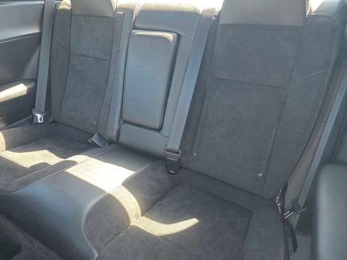Used 2018 Dodge Challenger R/T Scat Pack RWD image 16