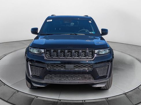 New 2026 Jeep Grand Cherokee L 4WD image 7