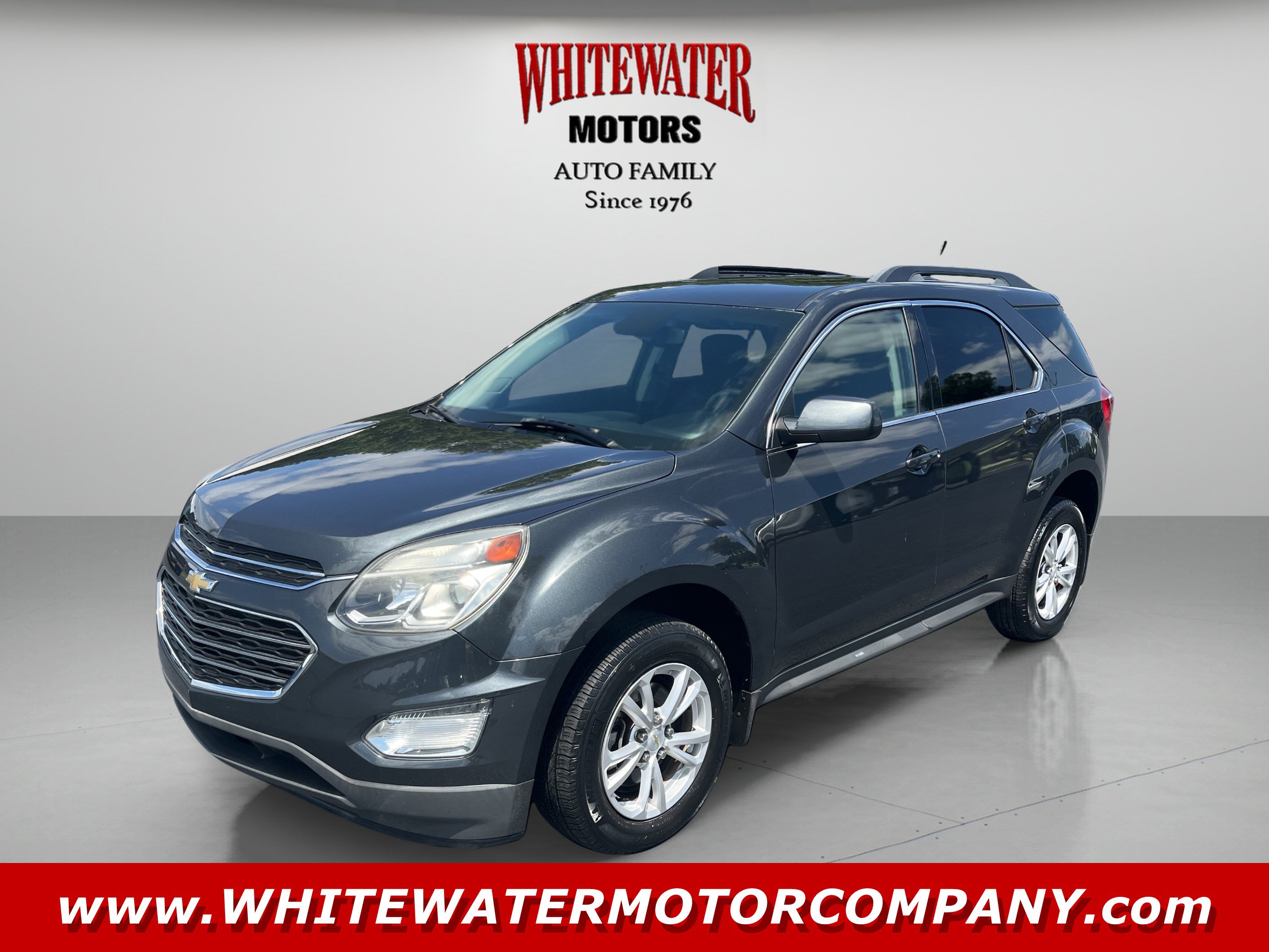 Used 2017 Chevrolet Equinox LT w/ Convenience Package FWD image 1