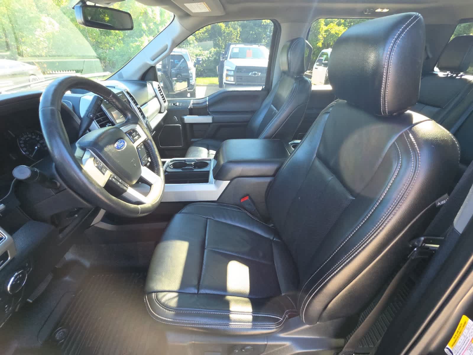 Used 2020 Ford F250 Lariat w/ Tremor Off-Road Package AWD/4WD image 20