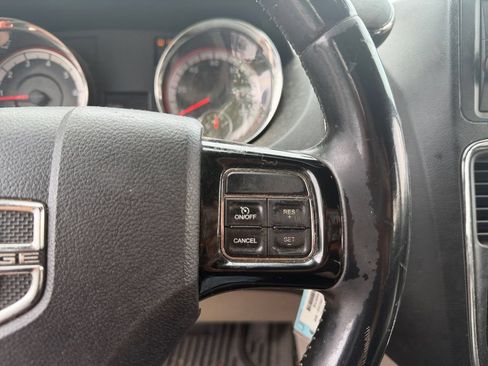 Used 2015 Dodge Grand Caravan SE FWD image 18