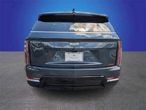 New 2026 Cadillac Escalade IQ Luxury 1 image 4