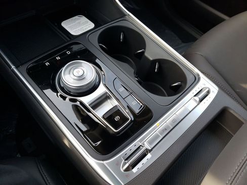 New 2026 Kia Carnival SX image 22