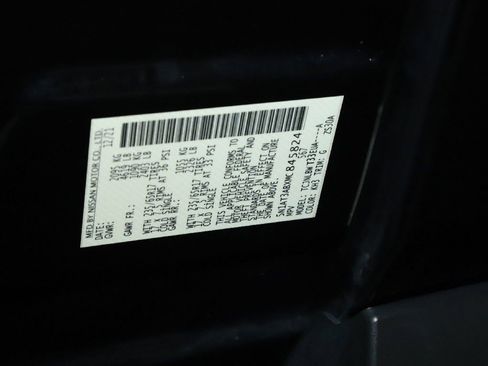Used 2021 Nissan Rogue S AWD/4WD image 19