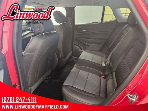 New 2026 Chevrolet Trax LT FWD image 11