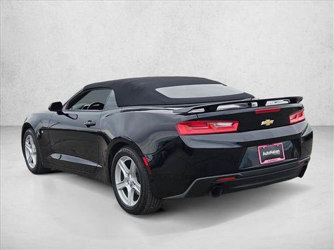 Used 2016 Chevrolet Camaro LT RWD image 13