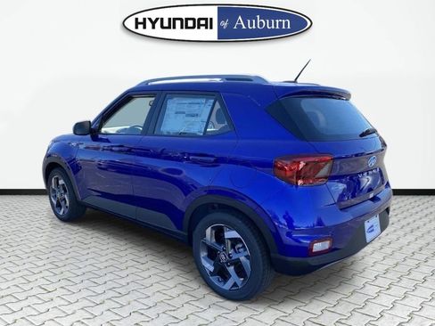 New 2026 Hyundai Venue SEL FWD image 7