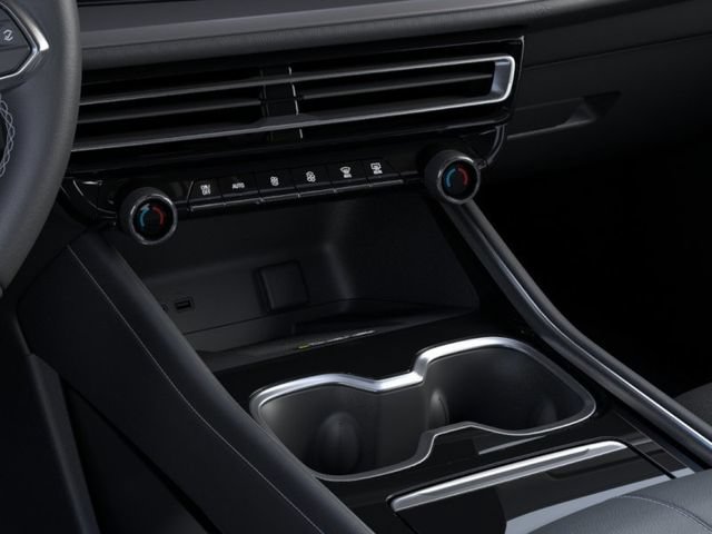 New 2026 Chevrolet Traverse LT w/ Sun and Wheel Package FWD image 23