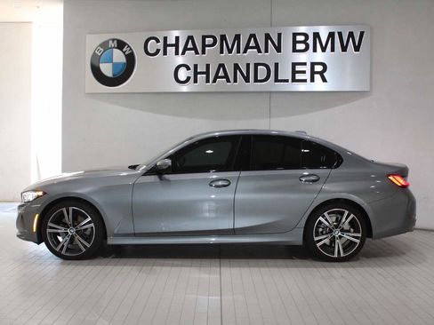 Certified 2023 BMW 330i 330i w/ Premium Package image 3