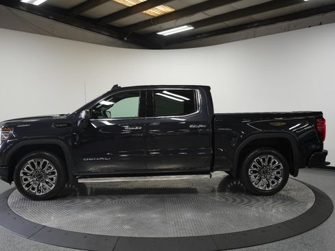 Used 2026 GMC Sierra 1500 Denali Ultimate AWD/4WD image 7