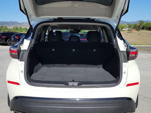 Used 2023 Nissan Murano SV w/ SV Midnight Edition Package AWD/4WD image 12