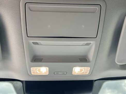 Certified 2025 Ford Maverick XLT w/ Black Appearance Package image 23