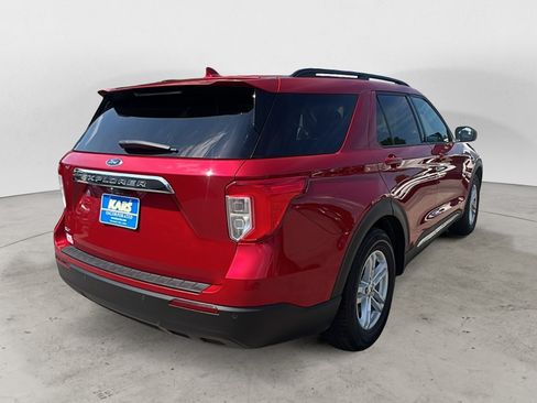 Used 2020 Ford Explorer XLT RWD image 6