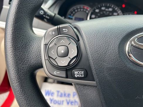 Used 2012 Toyota Camry LE image 14