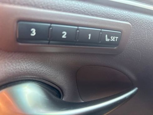 Used 2020 Lexus ES 350 w/ Premium Package FWD image 13
