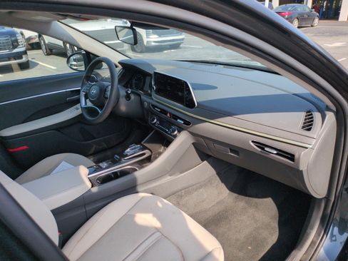 Used 2023 Hyundai Sonata SEL FWD image 30