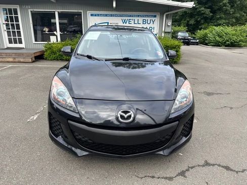 Used 2013 MAZDA MAZDA3 i Touring FWD image 2