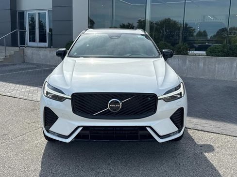 New 2026 Volvo XC60 B5 Plus w/ Climate Package AWD/4WD image 2