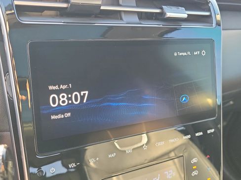 Used 2024 Hyundai Tucson Limited image 29