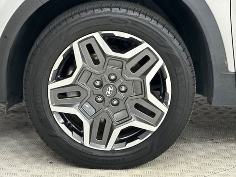 Used 2022 Hyundai Santa Fe Limited AWD/4WD image 12