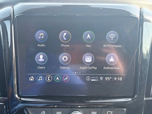 Used 2023 Chevrolet Traverse RS AWD/4WD image 10
