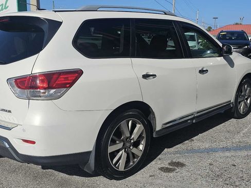Used 2014 Nissan Pathfinder Platinum FWD image 7