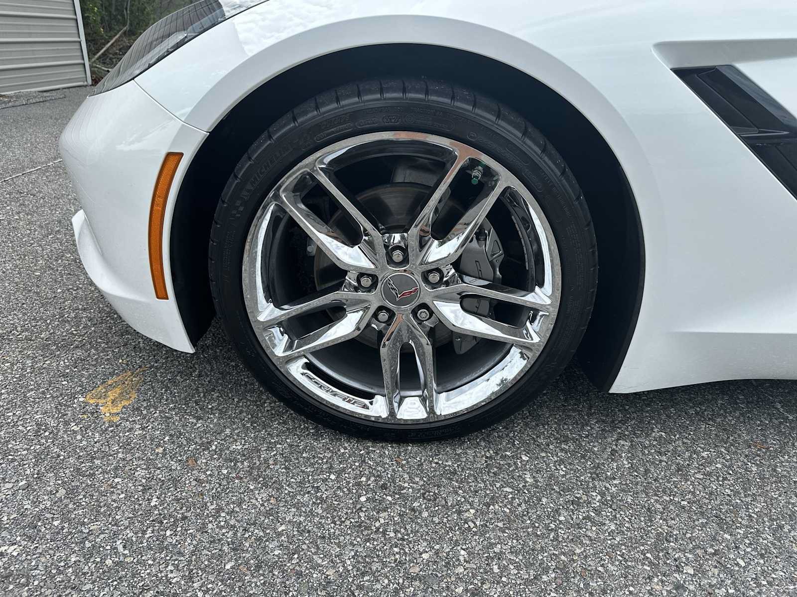 Certified 2019 Chevrolet Corvette Stingray Coupe w/ 1LT RWD image 12