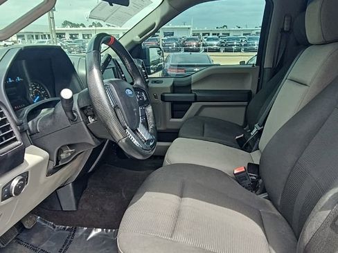 Used 2018 Ford F150 XL w/ Equipment Group 101A Mid AWD/4WD image 12