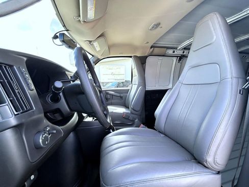 New 2025 Chevrolet Express 2500 w/ Safety Package image 10