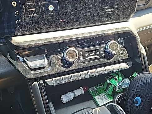 Used 2026 GMC Sierra 1500 AT4X image 11