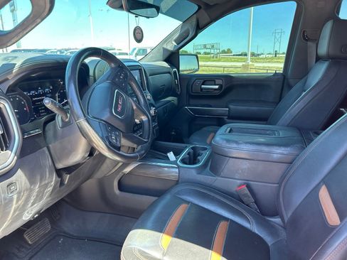 Used 2021 GMC Sierra 1500 AT4 w/ AT4 Premium Package AWD/4WD image 14