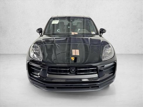 Used 2026 Porsche Macan AWD/4WD image 6