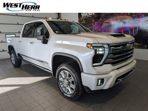 Used 2024 Chevrolet Silverado 2500 High Country w/ Technology Package image 1