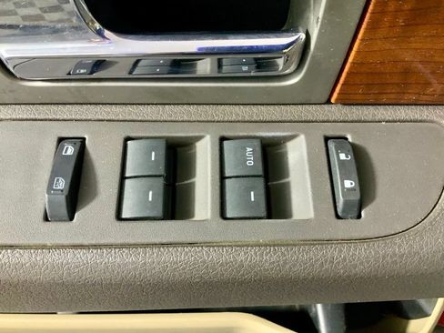 Used 2009 Ford F150 Lariat AWD/4WD image 19
