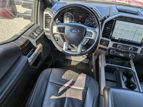 Used 2022 Ford F250 Lariat w/ Lariat Ultimate Package image 16