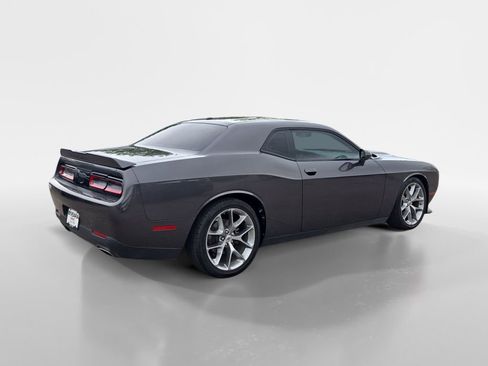 Used 2022 Dodge Challenger GT RWD image 5