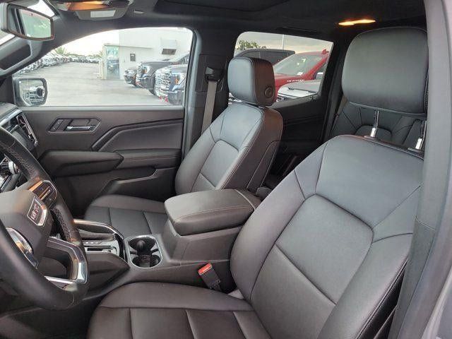 Used 2023 GMC Canyon Elevation w/ Elevation Premium Package AWD/4WD image 14