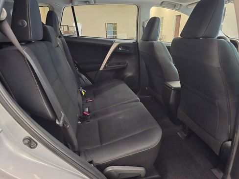 Used 2015 Toyota RAV4 XLE AWD/4WD image 23