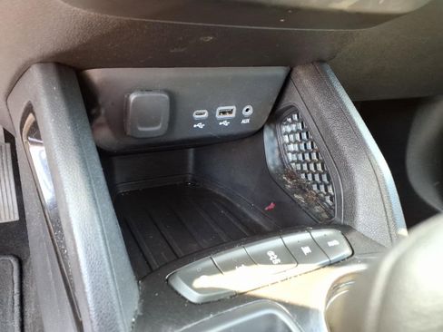 Used 2021 Chevrolet TrailBlazer LT w/ Driver Confidence Package AWD/4WD image 20