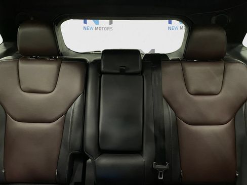 Used 2020 Ford Edge Titanium w/ Equipment Group 301A AWD/4WD image 13